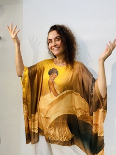 Camiseta Maxi Cetim Alcione Saia Amarela - ALESSA