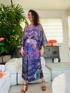 Camiseta Maxi Cetim Monet Roxo on internet