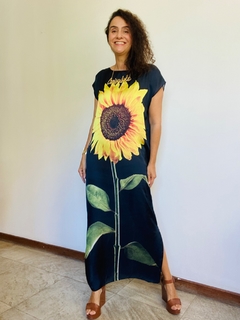 Vestido Kaftan Longo Cetim Girassol na internet