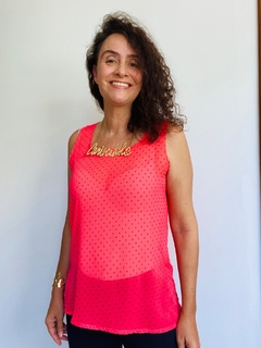 Regata Básica Chiffon Rosa Pois Preto na internet