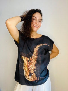 Camiseta Kaftan Cetim Sax na internet
