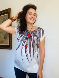 Camiseta Kaftan Cetim Faisão Branco - loja online