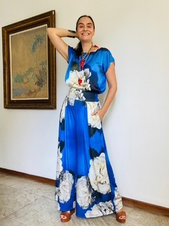 Image of Camiseta Kaftan Cetim Hortênsia Azul