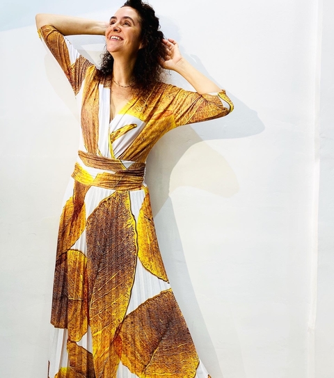 Vestido Sereia Saia Longa Plissado Jersey Crepe Folhas Douradas