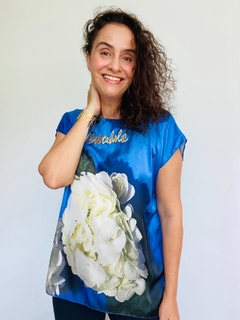 Camiseta Kaftan Cetim Hortênsia Azul - buy online