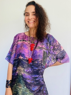 Camiseta Morcego Cetim Monet Lilás