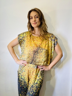 Camiseta Cropped Cetim Samba Preto