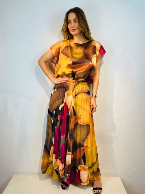 Saia Plissada Longa Crepe Orquídea Amarelo