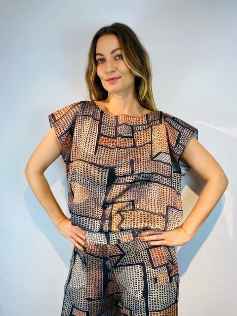Camiseta Kaftan Cetim Paul Klee Cinza