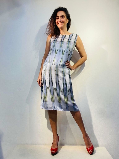 Vestido Regata Cetim Lirio Listras