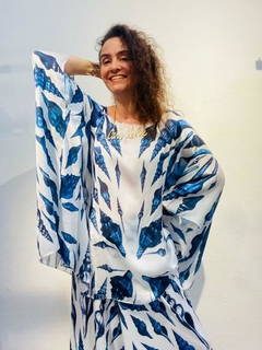 Camiseta Maxi Cetim Concha Azul - loja online