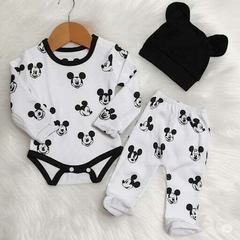 Imagen de Set conjunto ajuar mickey mouse body manga larga pantalon ranita y gorrito c orejas unisex