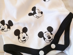 Set conjunto ajuar mickey mouse body manga larga pantalon ranita y gorrito c orejas unisex - Piojis Ropita Importada