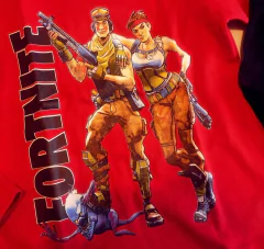 Remera manga larga roja Fortnite - comprar online
