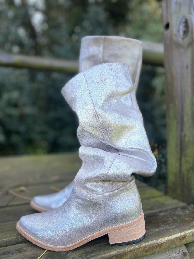 Bota mia have magic — imagen 4
