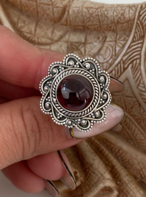 Anillo de Plata 925 y Granate - comprar online