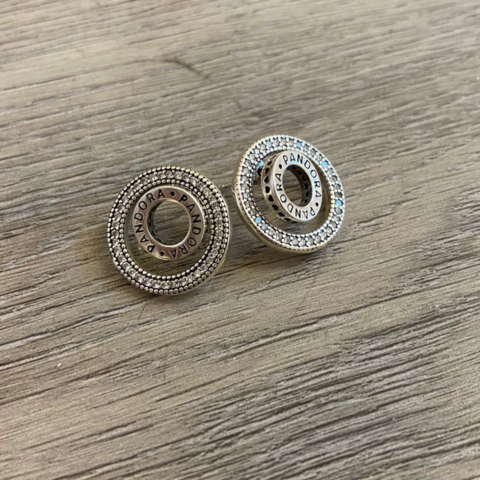 Aros de Plata 925 con apliques de Cubic - comprar online