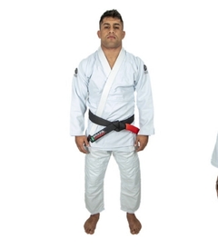 Imagem do KIMONO BRAZIL COMBAT CLASSIC BRANCO