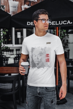 camisa Jigoro Kano cinza estilizado