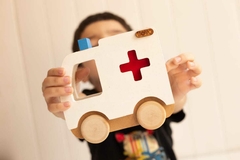 Pequeño Camión Ambulancia