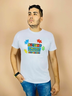 T-shirt Masculina Canelada AUTISMO a única peça que não se encaixa é o preconceito