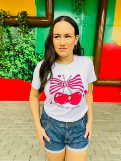 T-shirt Canelada The cherry on the cake (a cereja do bolo) - Fabi T-shirts