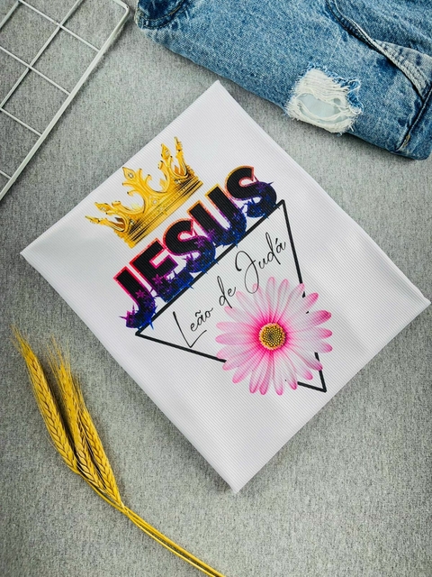 T-shirt Feminina Canelada Jesus leão de judá
