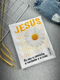 T-shirt Feminina Canelada Jesus eu sou o caminho a verdade e a vida