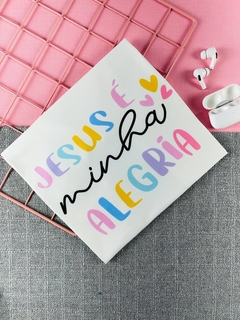 T-shirt ribana canelada Jesus é minha alegria