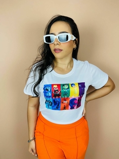 T-shirt Canelada Divertidamente personagens na internet