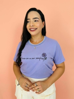 T-SHIRT CANELADA ATREVA-SE A SER SIMPLES - LAVANDA - Fabi T-shirts