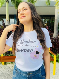 T-shirt Canelada O senhor é digo de todo louvor