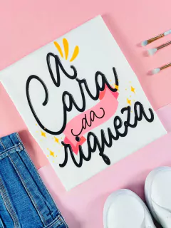 T-shirt ribana canelada A cara da riqueza