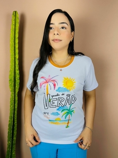 T-SHIRT CANELADA GAROTA DO VERÃO - BRANCA na internet