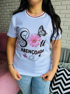 T-SHIRT CANELADA SOU ABENÇOADA - Fabi T-shirts