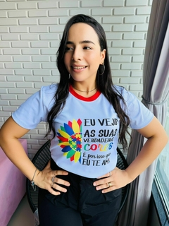 T-SHIRT CANELADA EU VEJO AS SUAS VERDADEIRAS CORES na internet