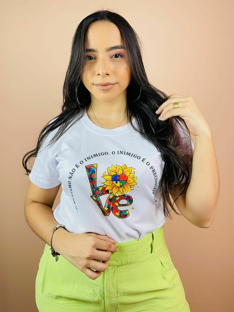 T-shirt Canelada O autismo não é o inimigo. Oinimigo é o preconceito
