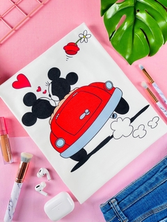 T-shirt ribana canelada Mickey e Minnie