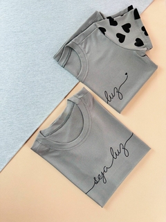 T-SHIRT CANELADA SEJA LUZ na internet