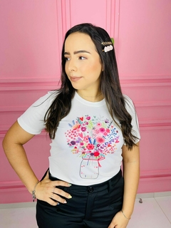 T-shirt Canelada Flores na internet