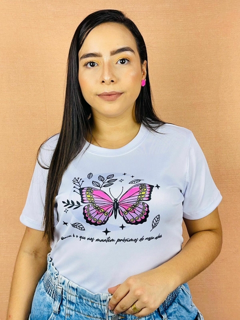T-shirt Canelada A essência é o que nos mantem próximo de nossa alma