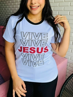 T-SHIRT CANELADA JESUS VIVE - comprar online