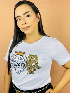 T-shirt Canelada Morreu como um cordeiro e ressuscitou como um leão