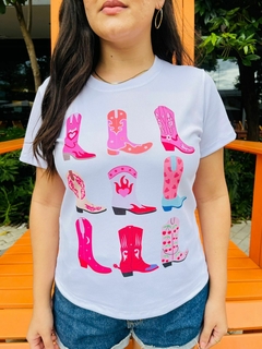 T-shirt Canelada Cowgirl boots (botas de vaqueiras)