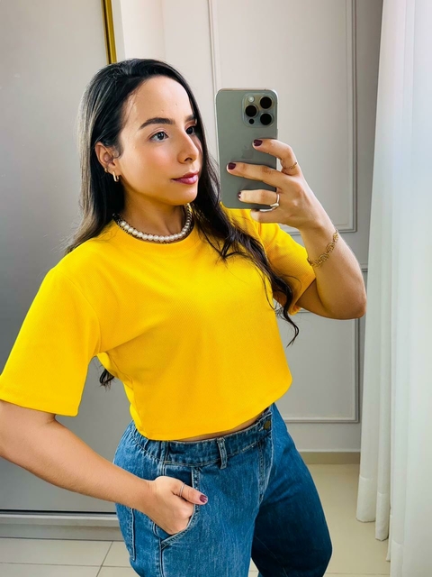 CROPPED CANELADO AMARELO