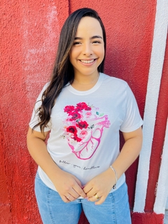 T-shirt ribana canelada Follow your hearttines (Siga as suas linhas do coração)