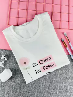 T-shirt ribana canelada Eu quero, eu posso, e se Deus quiser eu CONSIGO - comprar online