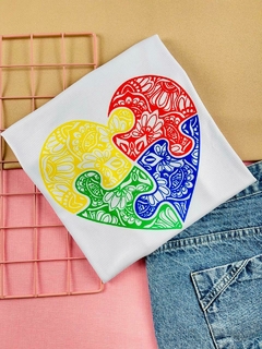 T-shirt Canelada Coração Autismo