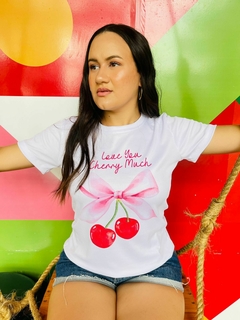 T-shirt Canelada Love you cherry much (te amo muito cereja) na internet