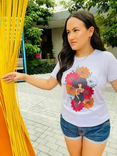 T-shirt Canelada Blossom of yourself (floresça de si) - loja online